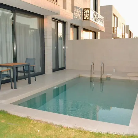 Point Residences Villa *