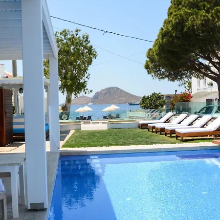 Villa Point Residences *