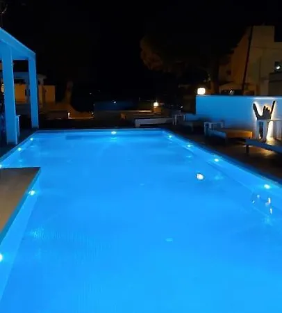 Point Residences Villa *