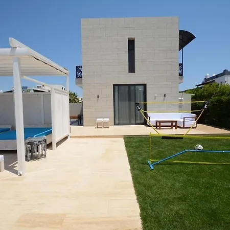 Villa Point Residences