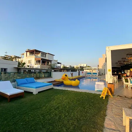 Villa Point Residences *